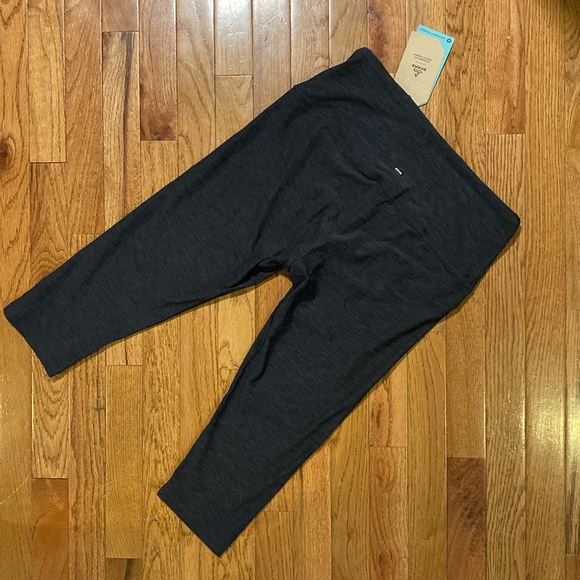 Prana Kimble Capri - Picture 9 of 11